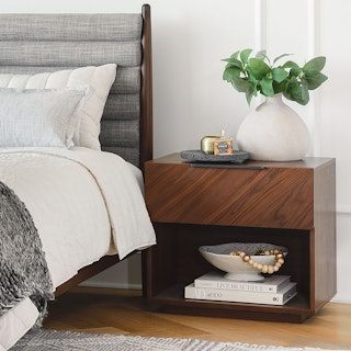 Nera Walnut 1-Drawer Nightstand