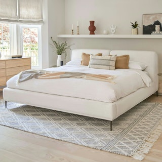 Abisko King Upholstered Bed - Quartz White