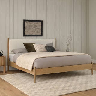 Lenia Lunaria White Bouclé Oak King Bed