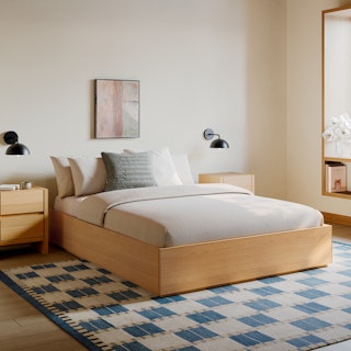 Leif Queen Platform Bed - White Oak