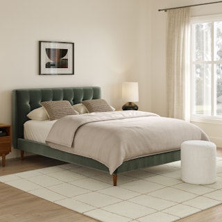 Sven Queen Tufted Velvet Bed - Plush Pacific Green