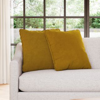 Lucca Velvet Pillow Set - Plush Yarrow Gold